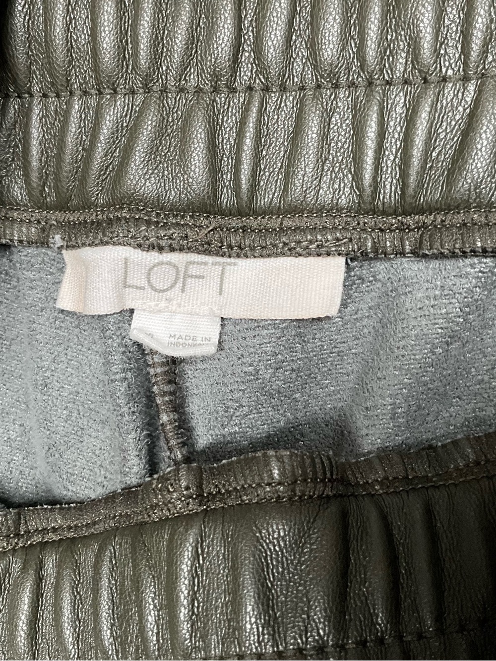 Loft Faux Leather Olive Drawstring Joggers XL - Picture 10 of 11
